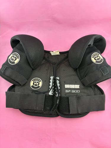 CCM Ultra SP300 Shoulder Pads SR XL