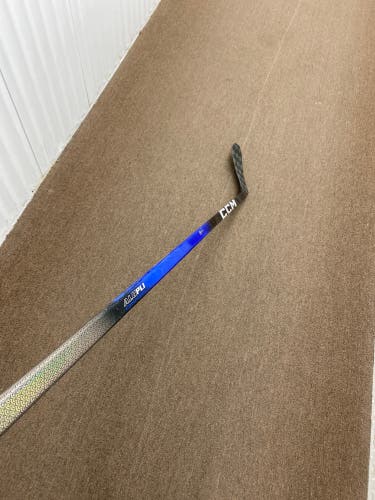 Senior CCM JetSpeed FT8 Pro Left Hand Hockey Stick P29 85 Flex (New)