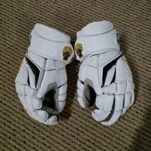 UMBC Under Armour Engage 2 Lacrosse Gloves