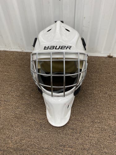 Junior Medium Bauer NME3 Goalie Mask (Used)