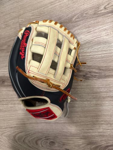 2025 Rawlings Heart of the Hide RH Outfield Baseball Glove 12" (New)