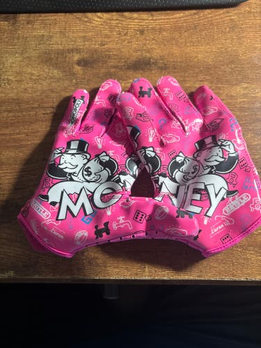Pink XL Youth Battle Gloves (Used)
