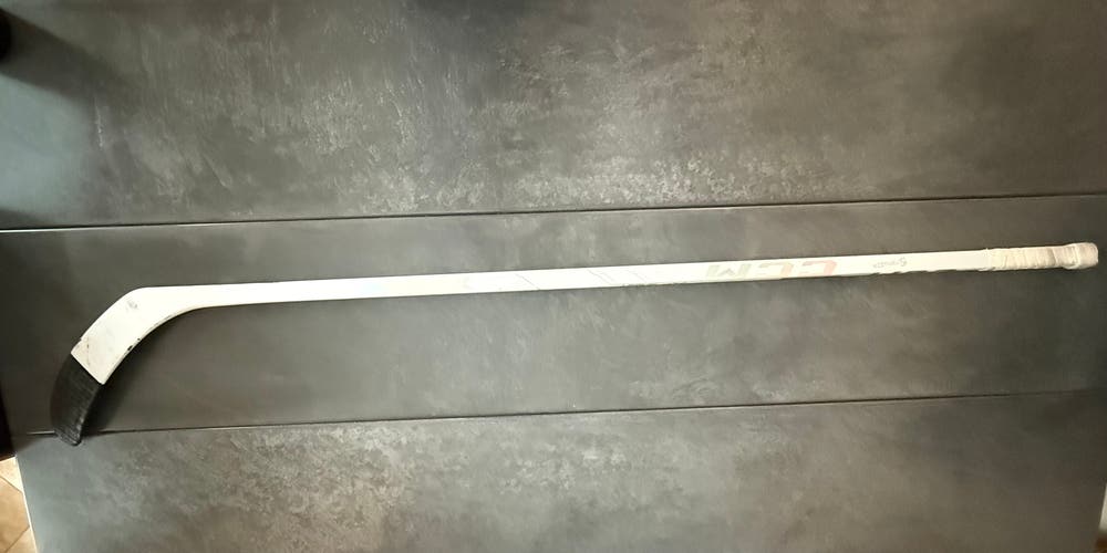 Senior CCM XF Ghost Right Handed Hockey Stick 70 Flex