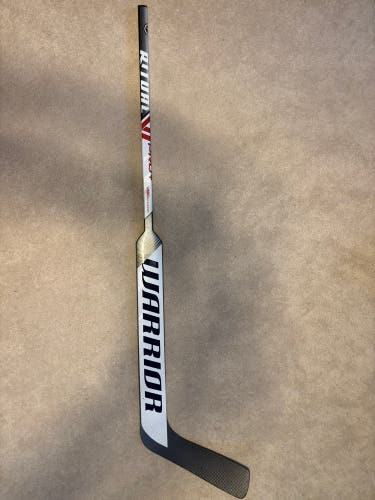 Warrior Ritual V1 Pro+ Regular Goalie Stick 27.5" (see description) Paddle (Used) - Schneider