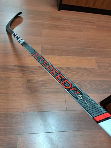 Senior CCM JetSpeed FT7 Pro Left Hand Hockey Stick P28 80 Flex (New with 1" plug)