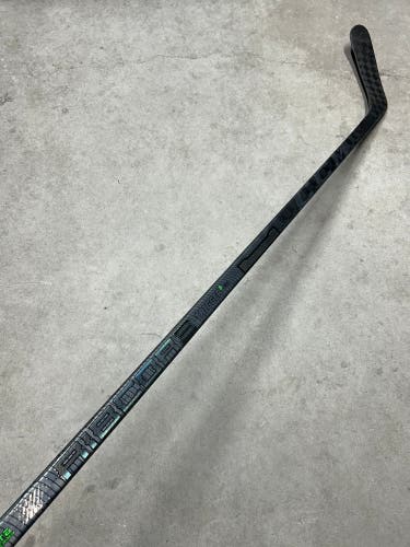 80 Flex P90TM Senior CCM RibCor Trigger 6 Pro Left Hand Hockey Stick Pro Stock NHL (Used)