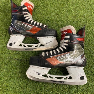 CCM JetSpeed Shock Hockey Skates | Senior Size: 7