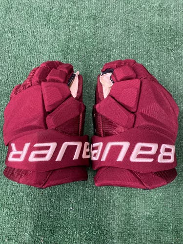 Bauer Vapor Hyperlite Gloves Arizona Coyotes Pro Stock | 13"
