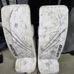 Large Bauer Vapor 3X Goalie Leg Pads (Used)