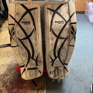 Reebok 9000 SR Goalie Leg Pads (Used)