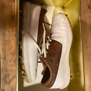 Nike Air Zoom Victory Tour Golf Shoes  -  8.5 Used