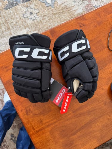 Boston bruins pro stock CCM HGP43 Gloves 13" Pro Stock (New)