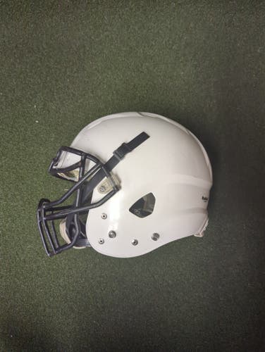 Large Adult Schutt Vengeance VTD II Helmet (Used)(80046)