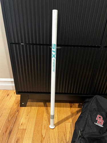 Adult STX Fiber X Shaft (New)