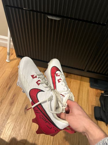 Men's Size M 10.0 (W 11.0) Nike Vapor Edge Speed 360 Low Top Molded Cleats (Used)