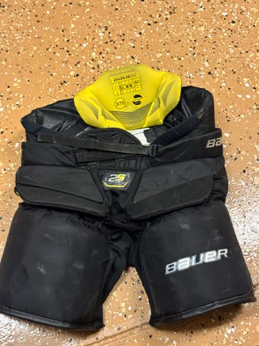 Senior Medium Bauer Supreme 2S Pro Hockey Goalie Pants (Used)