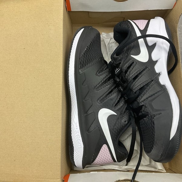 Womens Nike Air Zoom Vapor X HC Size 5 Tennis Shoes