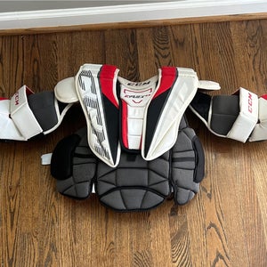 Medium CCM EFlex 5.5 Goalie Chest Protector (Used)