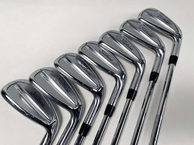 Titleist T200 2023 Iron Set 5-PW+GW True Temper AMT R300 Black Regular RH