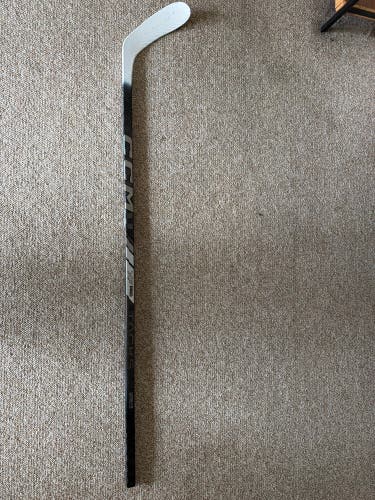 Senior CCM JetSpeed FT7 Pro Right Handed Hockey Stick P28 100 Flex Pro Stock (Used)
