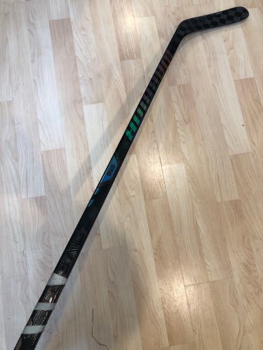 Senior Warrior Covert QR6 Pro Hockey Stick Right Handed W88 85 Flex (Used)