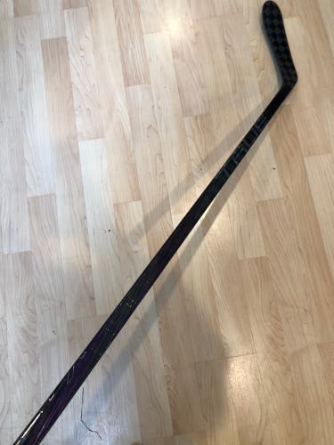 Junior True Project X Smoke Hockey Stick Left Hand T28 40 Flex (New)