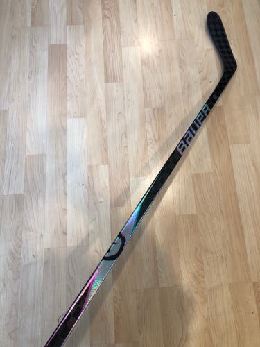 Senior Bauer Proto2 Hockey Stick Left Hand P28 77 Flex (New)