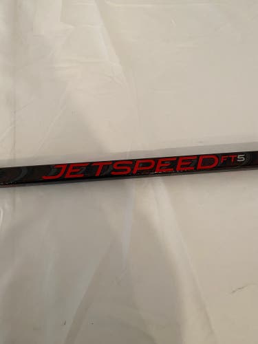 Senior CCM JetSpeed FT5 Right Handed Hockey Stick P88 85 Flex (New)