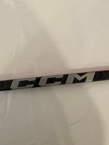 Junior CCM JetSpeed FT5 Right Handed Hockey Stick P29 40 Flex (New)