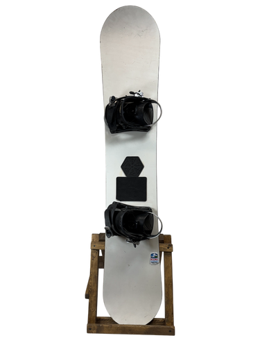 149cm Pill RU486? Snowboard w/ GNU Bindings