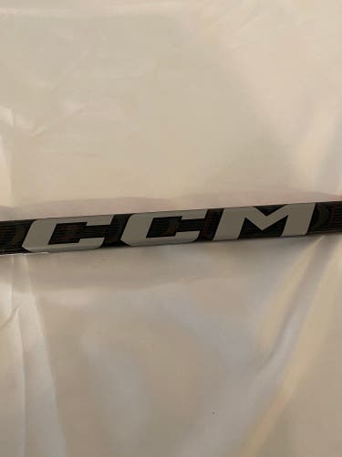 Senior CCM JetSpeed FT5 Right Handed Hockey Stick P88 80 Flex (New)