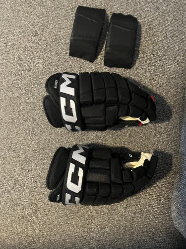 CCM HG97 Gloves 14" Pro Stock (New)