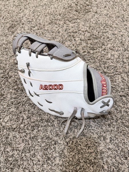 2025 Wilson A2000 Superskin RH First Base Softball Glove 12.5" (Used)