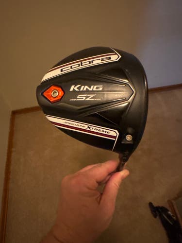 Men's 2019 Cobra King SpeedZone Xtreme Right Handed Driver Stiff Flex 10.5 Loft (Used)