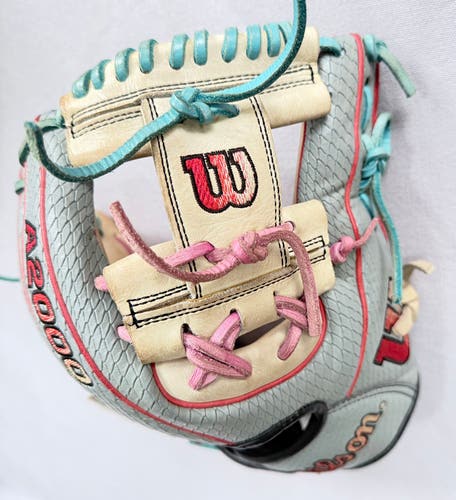 Re-laced Wilson A2000 PF88 Peoria Fit (like DP15) RHT Infield Baseball Glove 11.25" (Used)