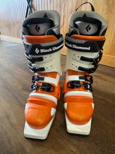 Mondo 29 & 29.5 Telemark Ski Boots Medium Flex (Used)