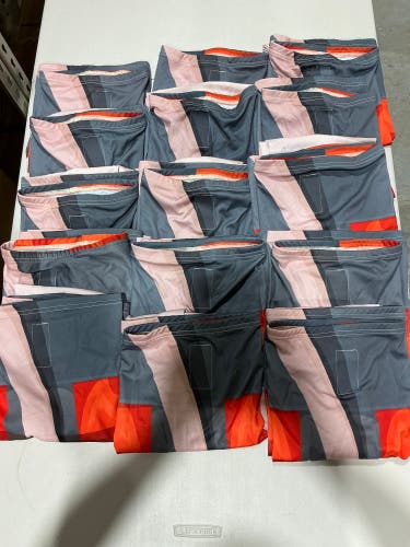 Kansas City Mavericks Team Set Edge Style Socks 18621