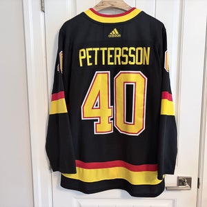Authentic Adidas Vancouver Canucks Elias Pettersson Black Skate Jersey 54 XL