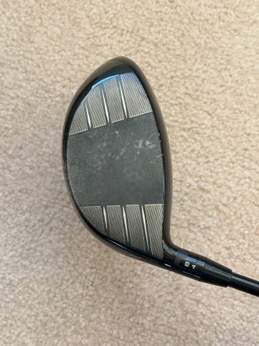 Men's Titleist TSR4 Right Handed Driver Extra Stiff Flex Loft 8 (Used)