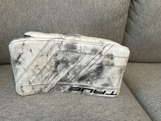 True HZRDUS 9x4 Regular (Used)