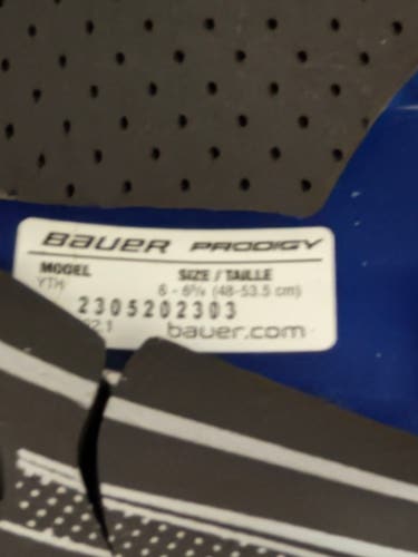 Youth Bauer Prodigy Helmet (Used)