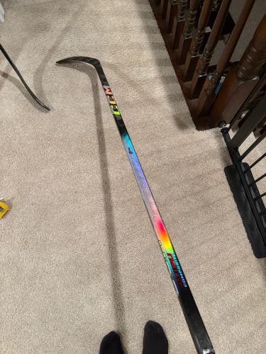 Senior CCM JetSpeed FT8 Pro Right Handed Hockey Stick P28 70 Flex (New)