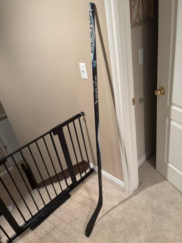 Senior Bauer Vapor Flylite Right Handed Hockey Stick 70 Flex (New)