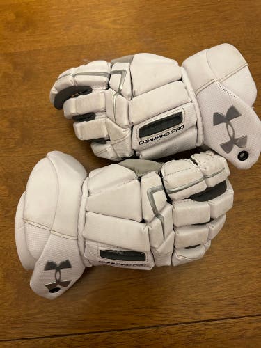 Under Armour Command pro 3 Lacrosse Gloves (Used)