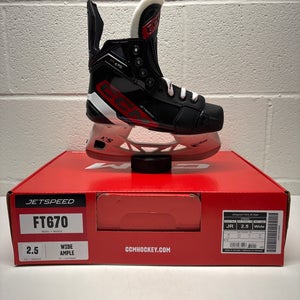2023 CCM JetSpeed FT670 Hockey Skates Wide Width Size 2.5 (New)