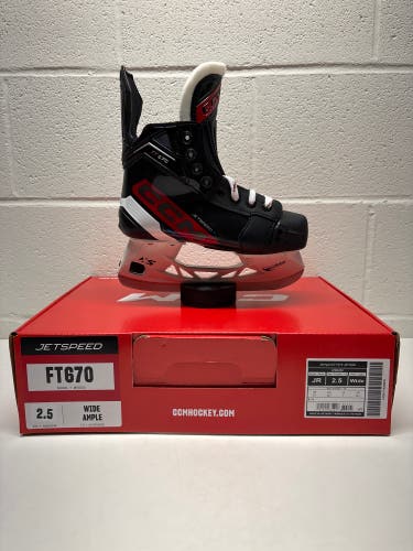 2023 CCM JetSpeed FT670 Hockey Skates Wide Width Size 2.5 (New)