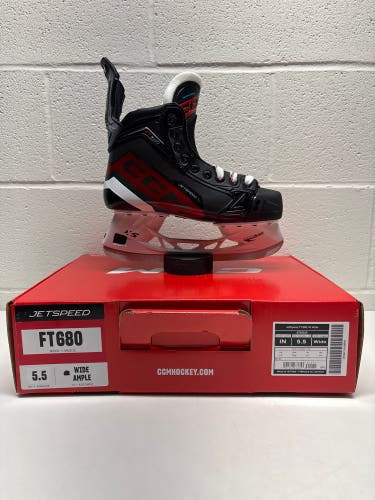 2023 CCM JetSpeed FT680 Hockey Skates Wide Width Size 5.5 (New)