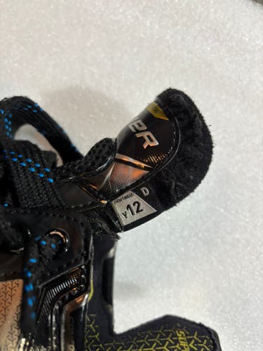 Bauer Ignite Pro+ Hockey Skates Regular Width 12 (Used)