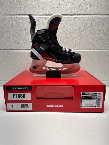2023 CCM JetSpeed FT680 Hockey Skates Regular Width Size 3 (New)