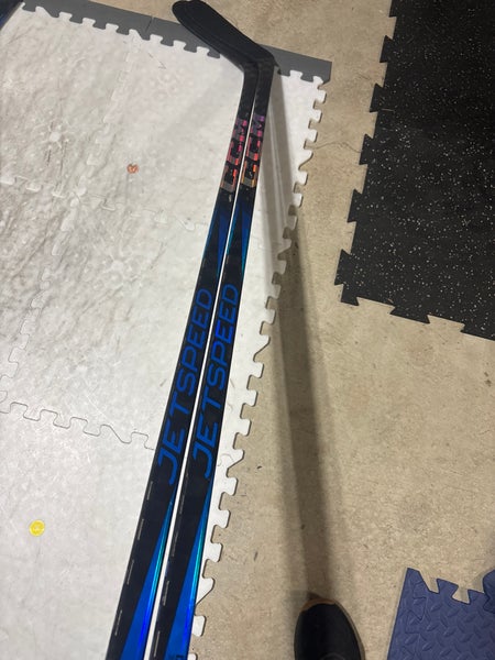 Senior CCM Ribcor Trigger 9 team stock DRESSED AS FT7